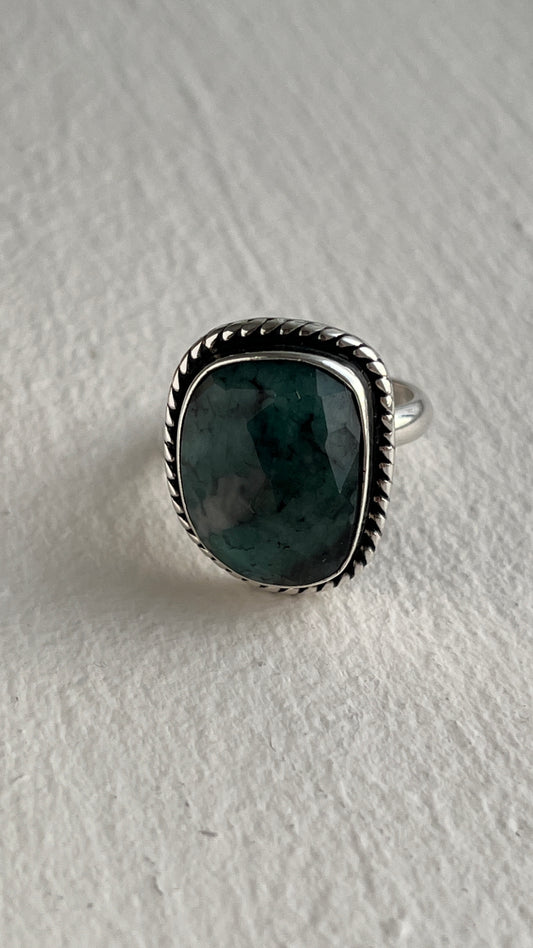 950 Silver Adjustable Emerald Ring